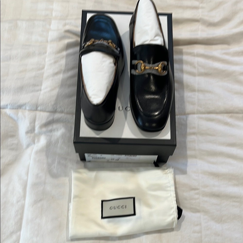 Gucci Black Leather Loafers with Gold Hardware